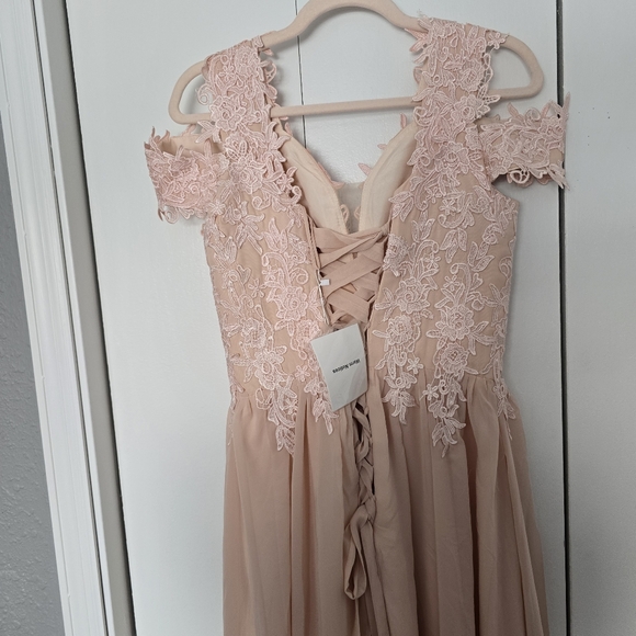 Lace floral peach cold shoulder formal maxi dress with high slit new with tags - Picture 9 of 14